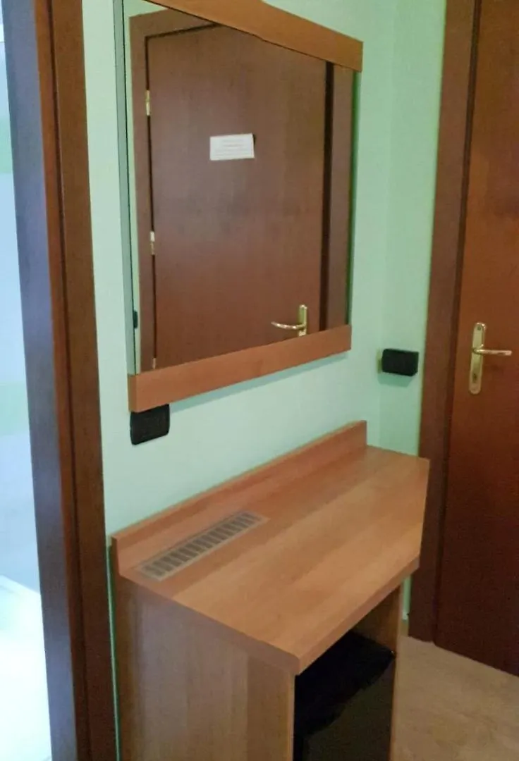 Risthotel Pianura Inn Busnago Italy